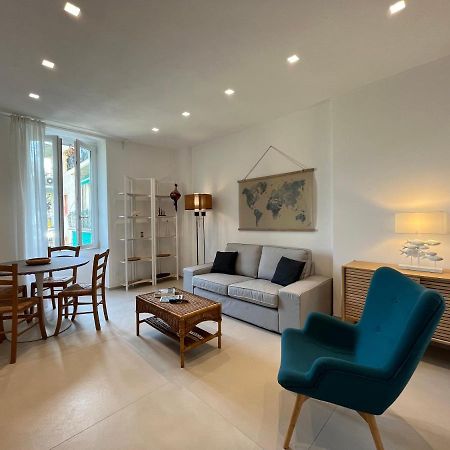Appartamento Aria Di Mare 레반토 외부 사진
